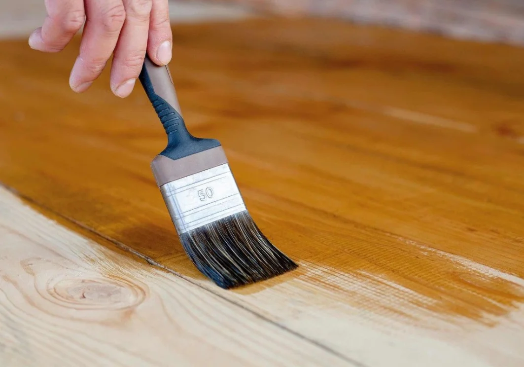 Furniture polish Dubai