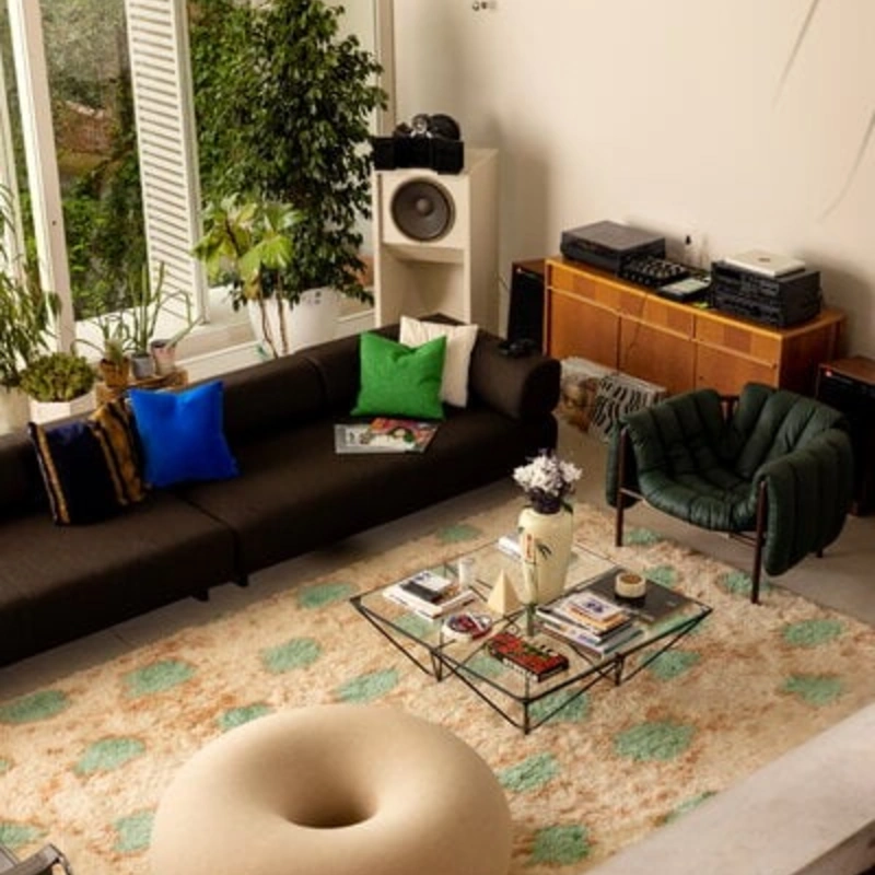 Hem Velvet Cushion img 1